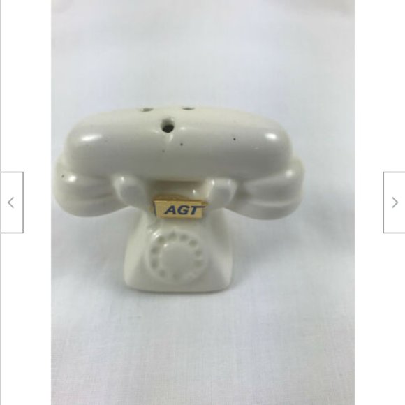 AGT Alberta Government Rotary Telephones White Salt & Black Pepper Shakers 1981 - Picture 5 of 12